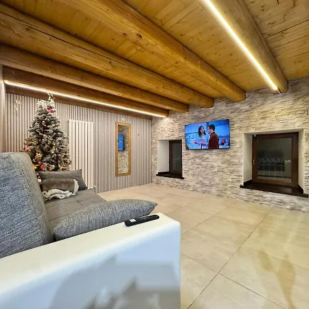 La Casa Sull'arco Holiday home *