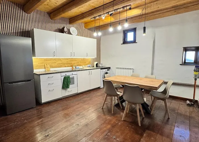 La Casa Sull'arco Tatil Evi *