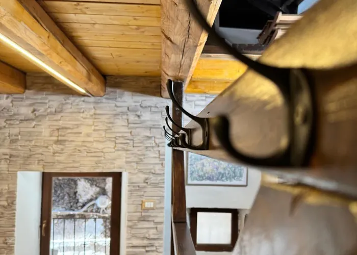 La Casa Sull'arco Tatil Evi *